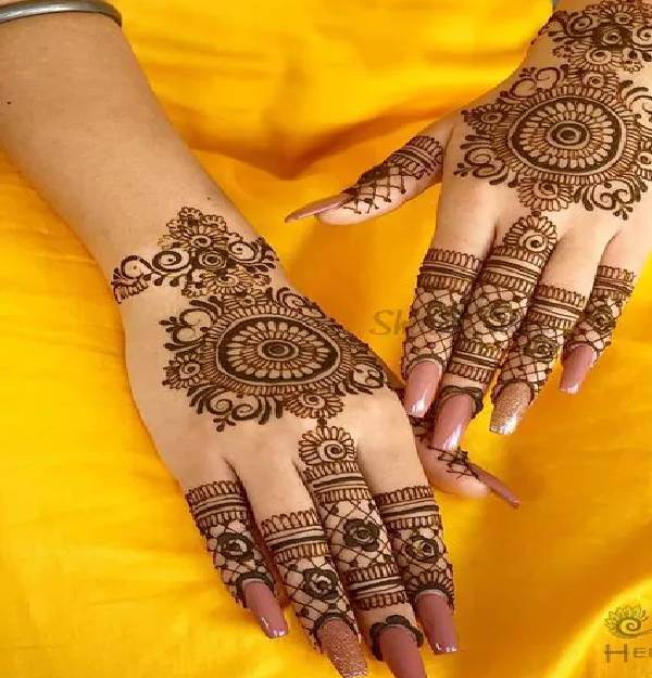 mehandi designs easy back hand 